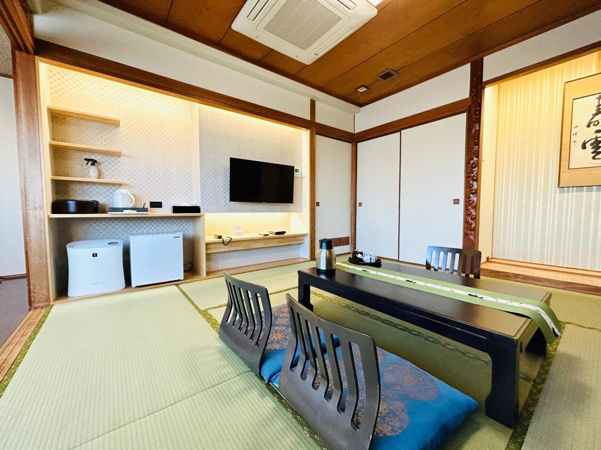 Hotel Takasago Kōchi Quarto foto