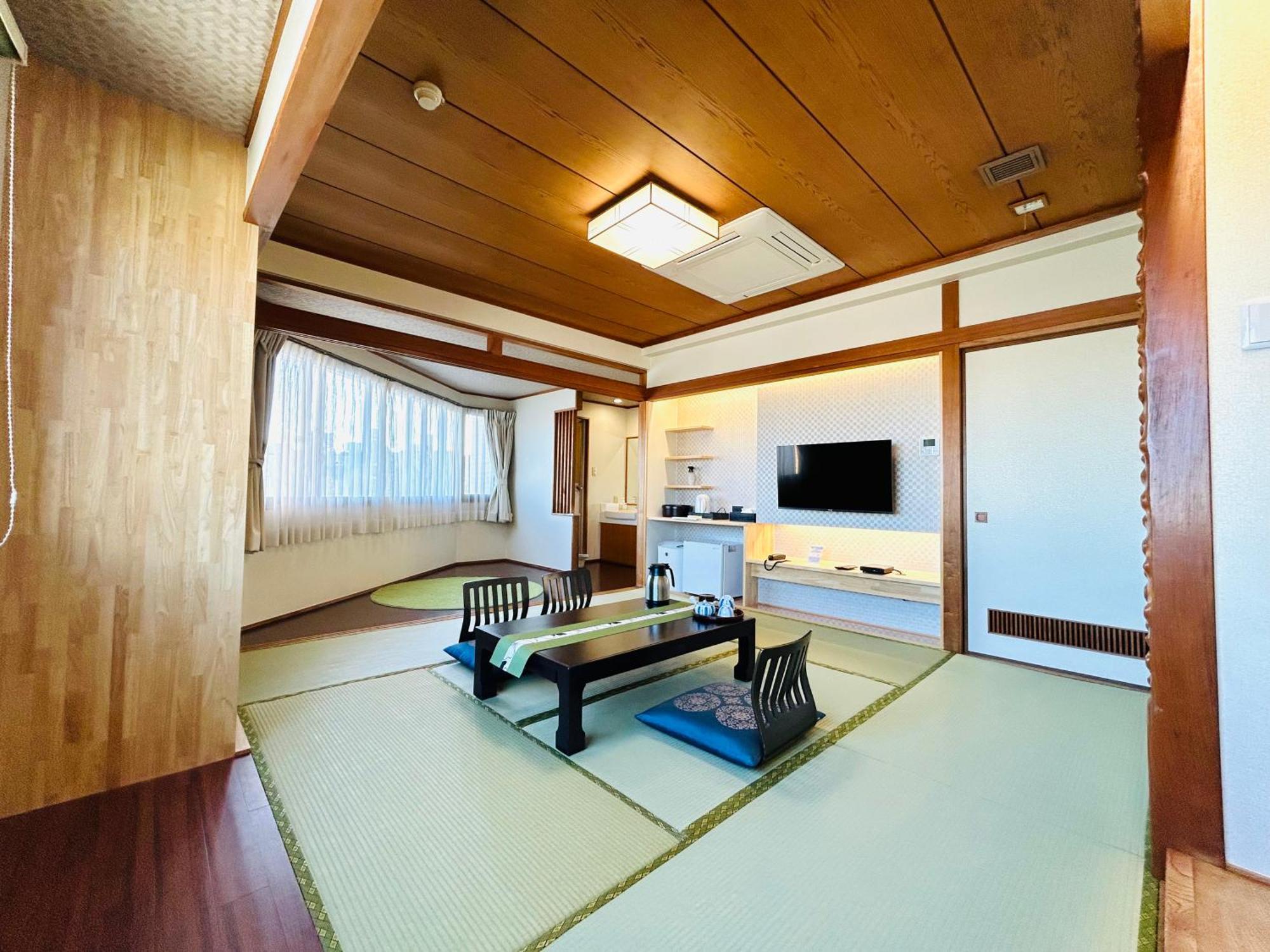 Hotel Takasago Kōchi Quarto foto