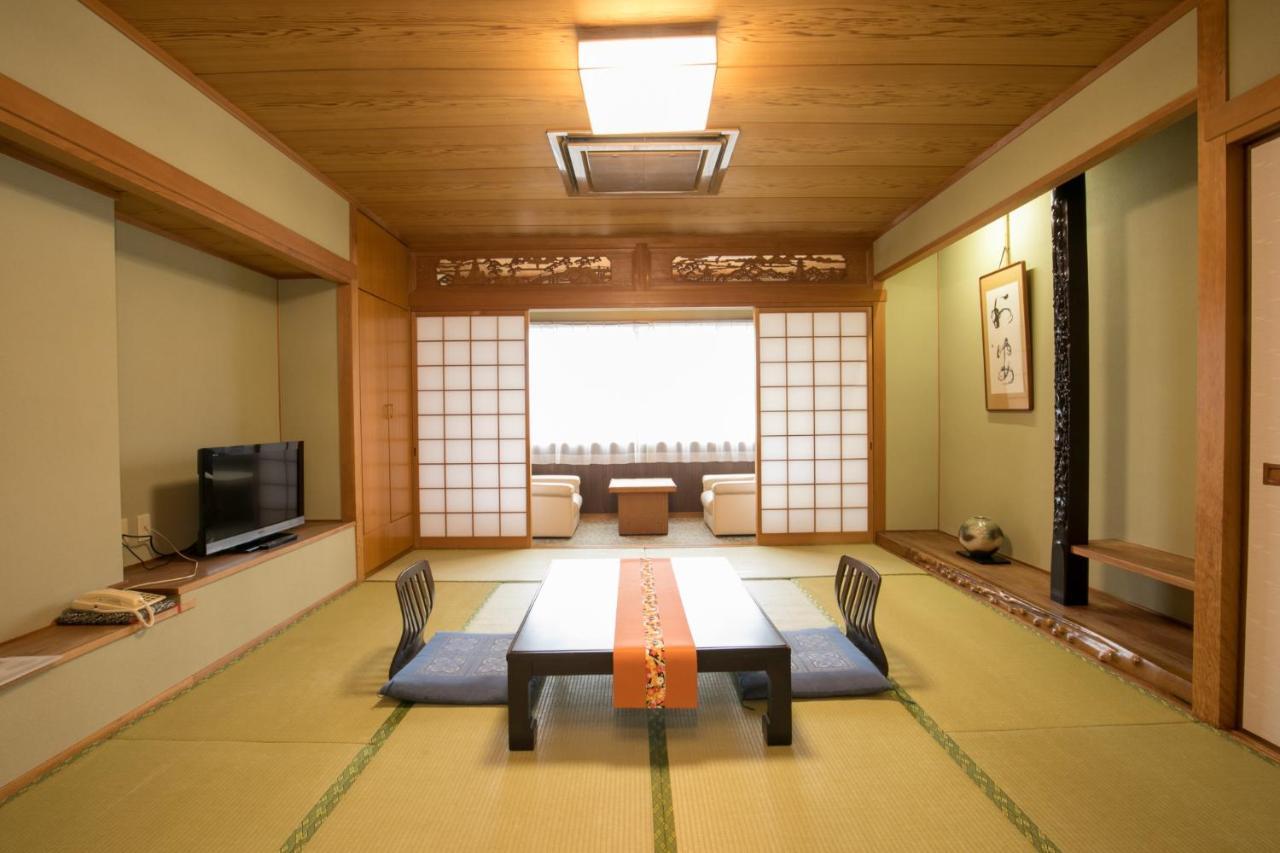 Hotel Takasago Kōchi Quarto foto